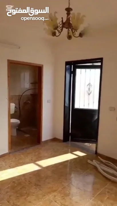 شقة للبيع في جنين (ضاحية الزيتونة) بسعر مغري من المالك مباشرة