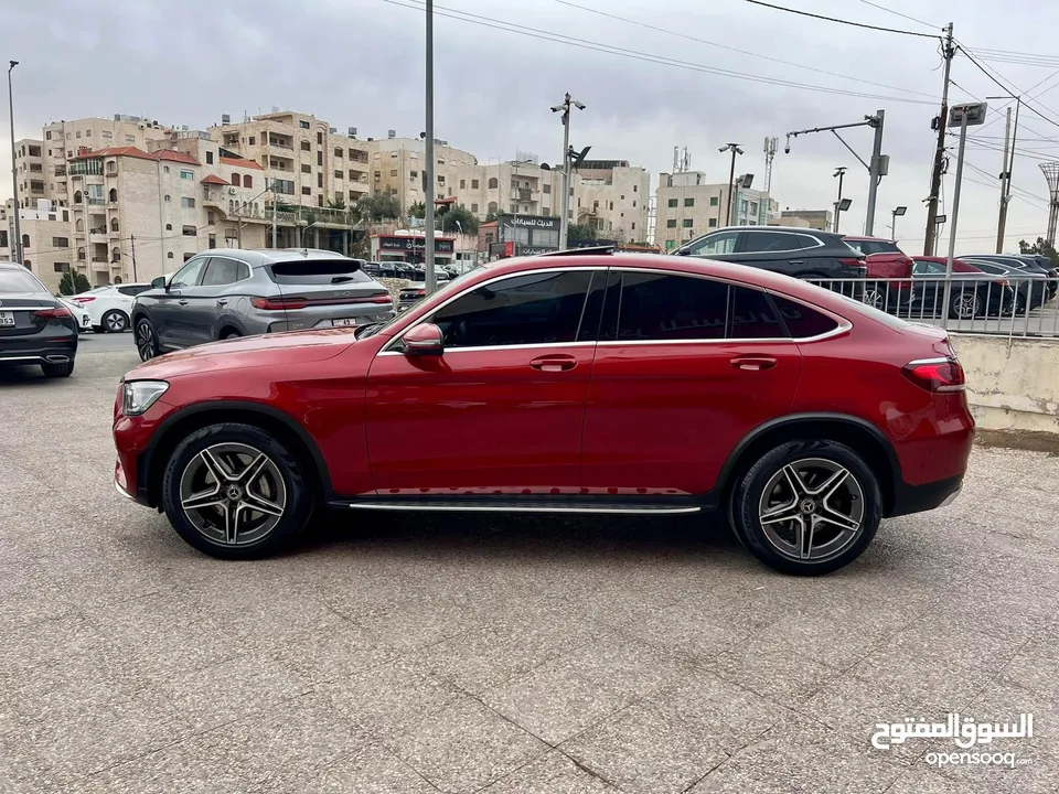 مرسيدس بنز glc 200 2021 وارد شركة مرسيدس ألمانيا لون مميز فحص كامل للبيع