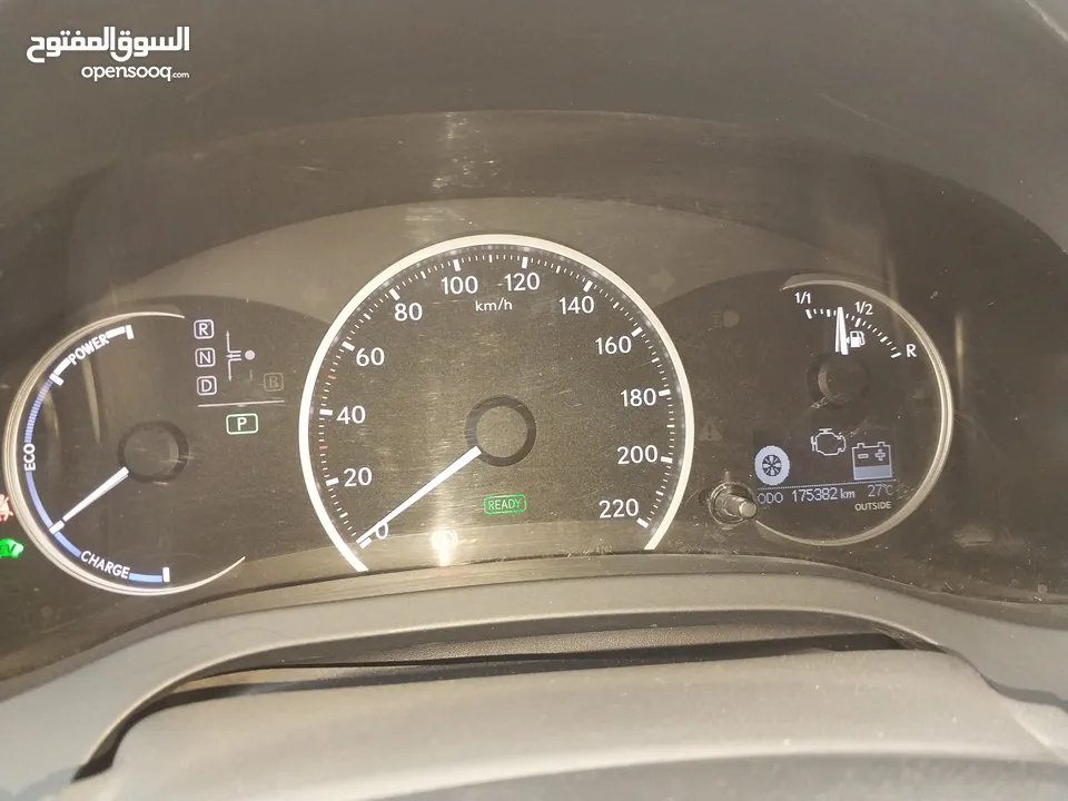لكزس CT 200  فحص كامل بطارية مركزية تحت الكفالة