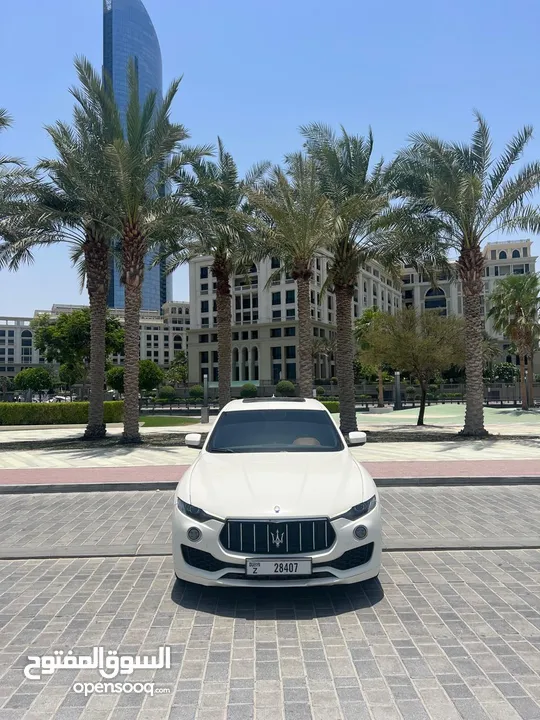 MASERATI LEVANTE 2018 GCC SPECS  WITH SERVICE HISTORY AND BILLS