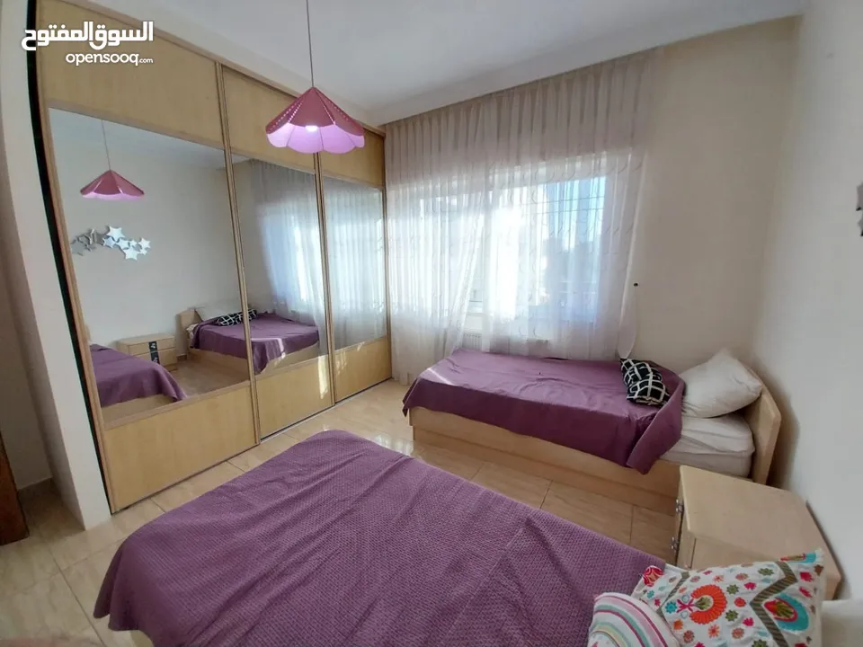 شقة مفروشة للإيجار 190 م2 ( Property 38982 ) سنوي فقط