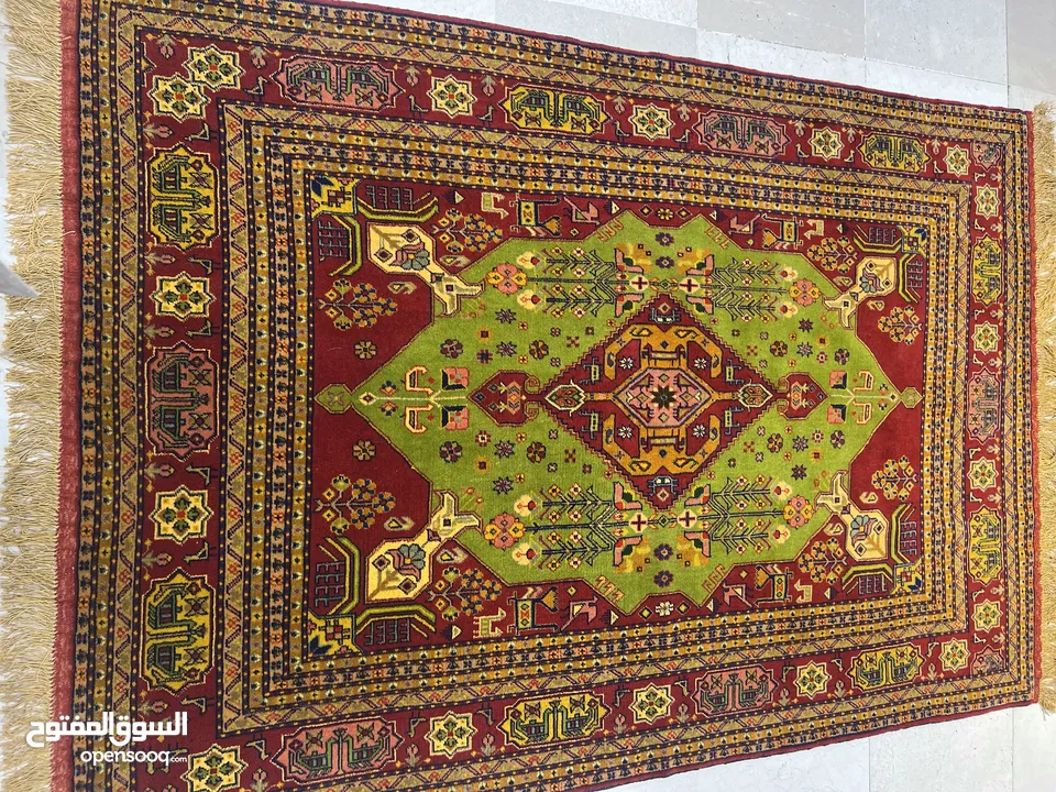 persian carpet  سجادة یدویة