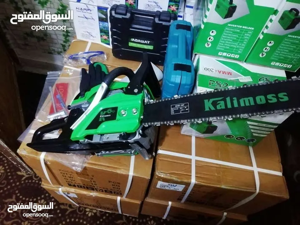 منشار حطب بنزين