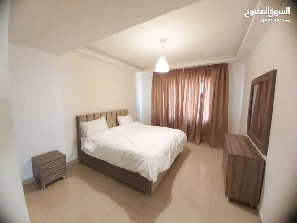 شقة مفروشة للايجار ثلاث غرف نوم في تلاع العلي شارع المدينة المنورة
