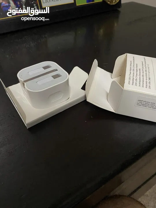 USB-C 20W Power Adapter