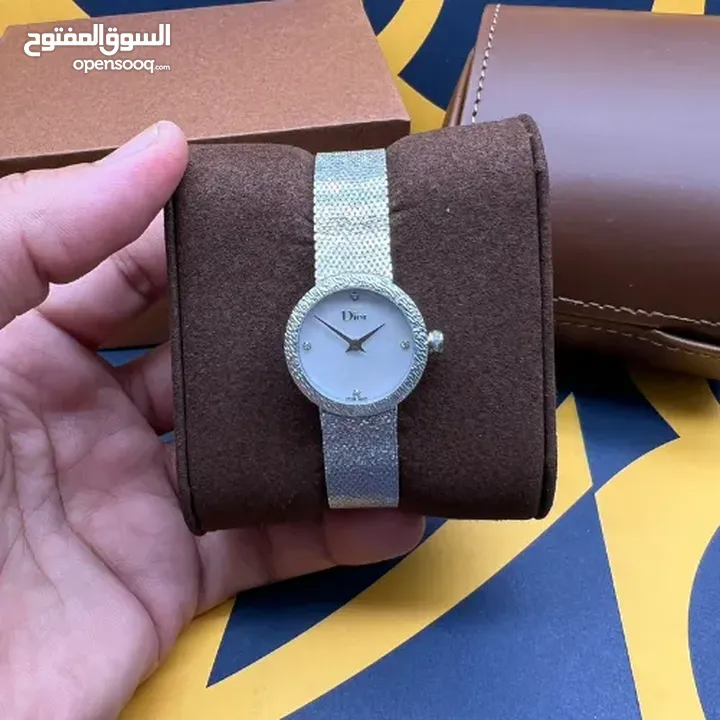 ساعات ديور نسائية