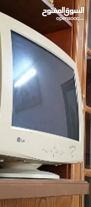 شاشة الكمبيوتر LG
