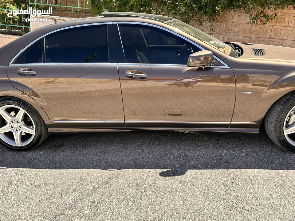 مرسيدس 2010 / S400 هايبرد بحالة ممتازة 4 جيد