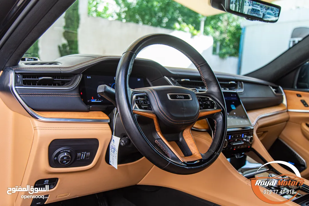 الان لدى رويال موتورز   Jeep Grand Cherokee L 2021 Summit
