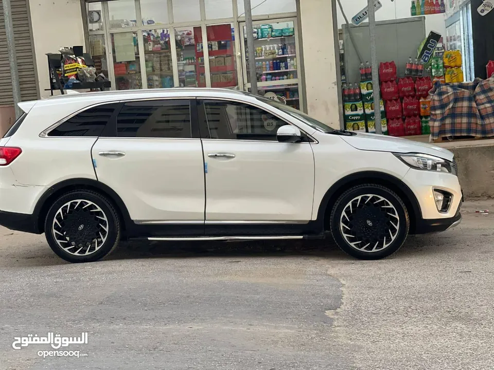 سورينتو 2018 ترخيص 2017 فل الفل 4*4 السعر فرم ع الكاش