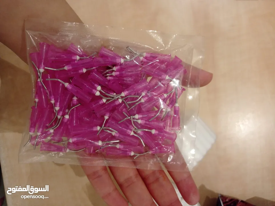 بكج أدوات تجميل الأسنان (تلزيق خرز) – تم استخدامه مرة واحدة فقط للتجربة