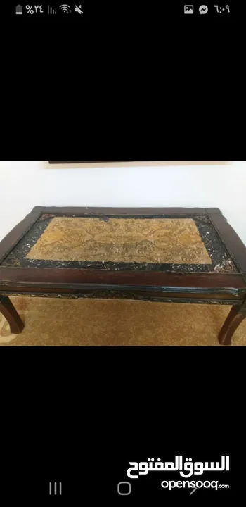 غرفة نوم شبه جديدة