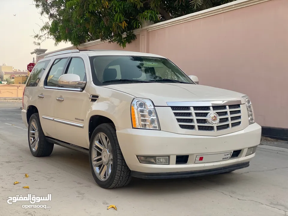 Cadillac escalade 2012