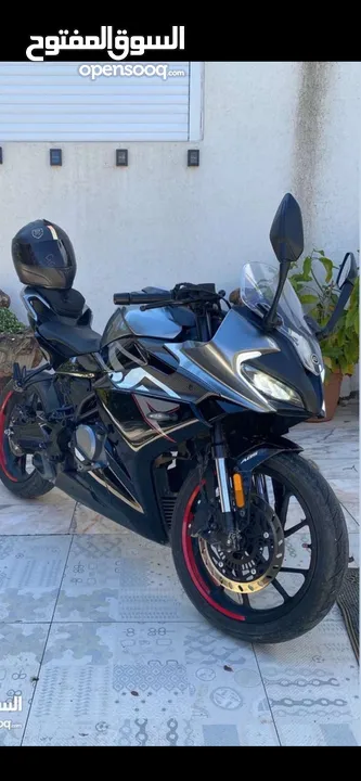 CF MOTO 300 cr