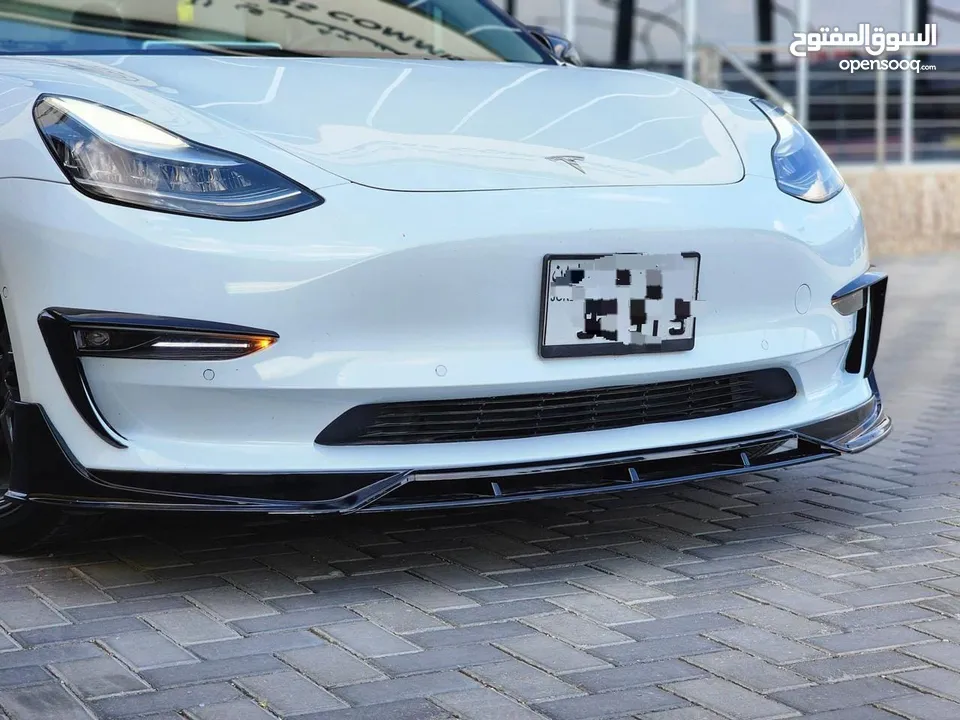 tesla model3 2021