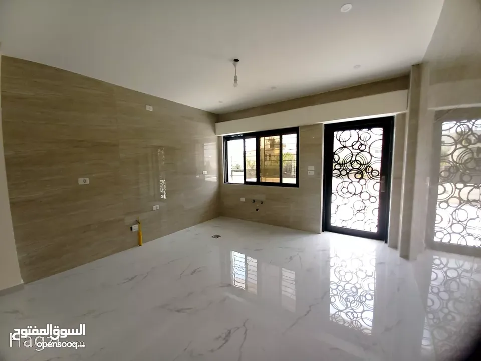 شقة مميزة للبيع في مرج الحمام ( Property ID : 31816 )