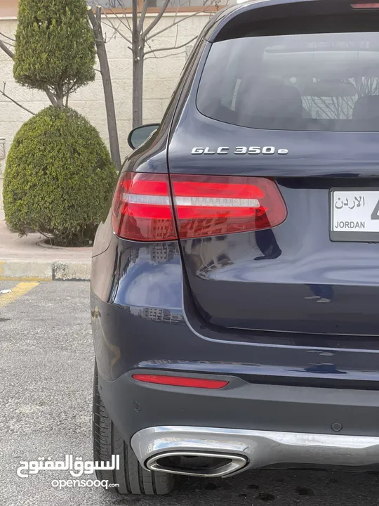 مرسيدس glc 350e هايبرد وكهرباء قمة الفخامة اعلى اضافات 7جيد جمرك جديد 5كاميرات غرفه بيج glc350e