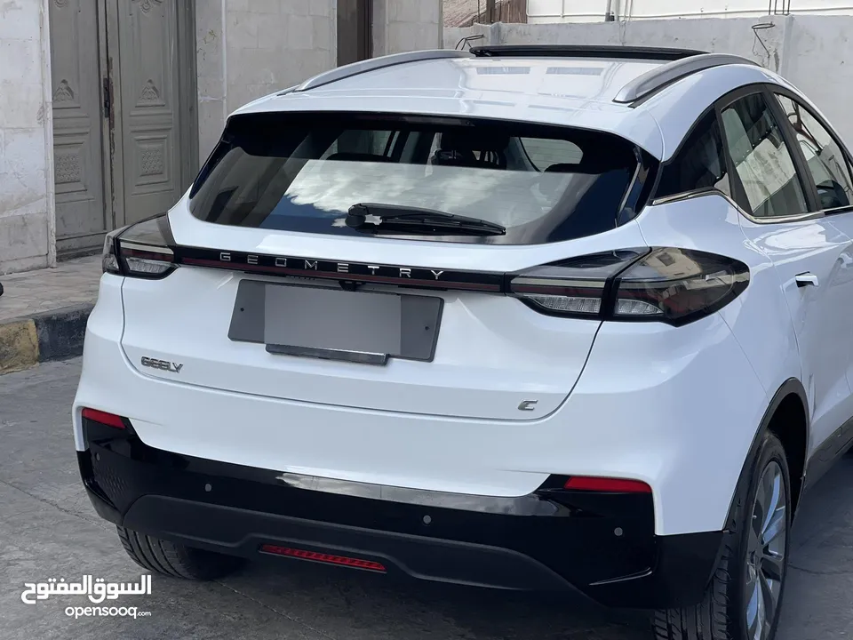جيلي جوميتري c موديل 2022 كاش او اقساط بدفعه 1500 دينار