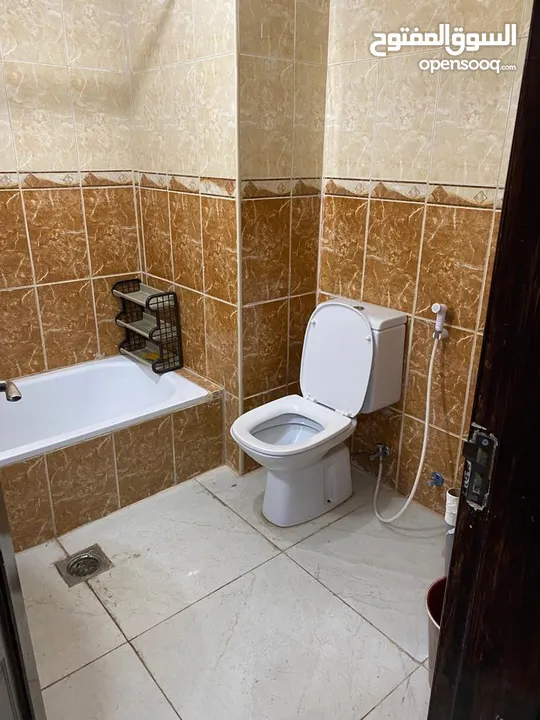 شقة مفروشة للإيجار في شارع الجامعة 2نوم 320