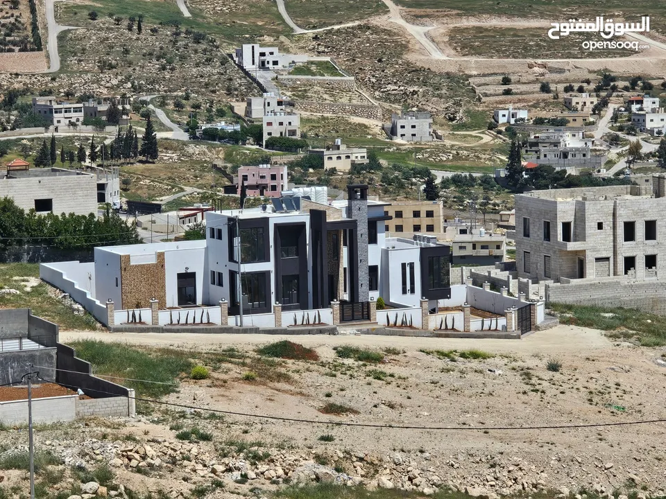 أرض سكنية 750 م للبيع في ام رمانه - 900 م عن شارع الأردن