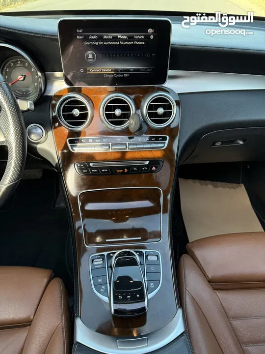 Mercedes Benz GLC 350e 2019 Hybrid PlugIn   بسعر مغري جدا فحص كامل فل كامل اعلى صنف
