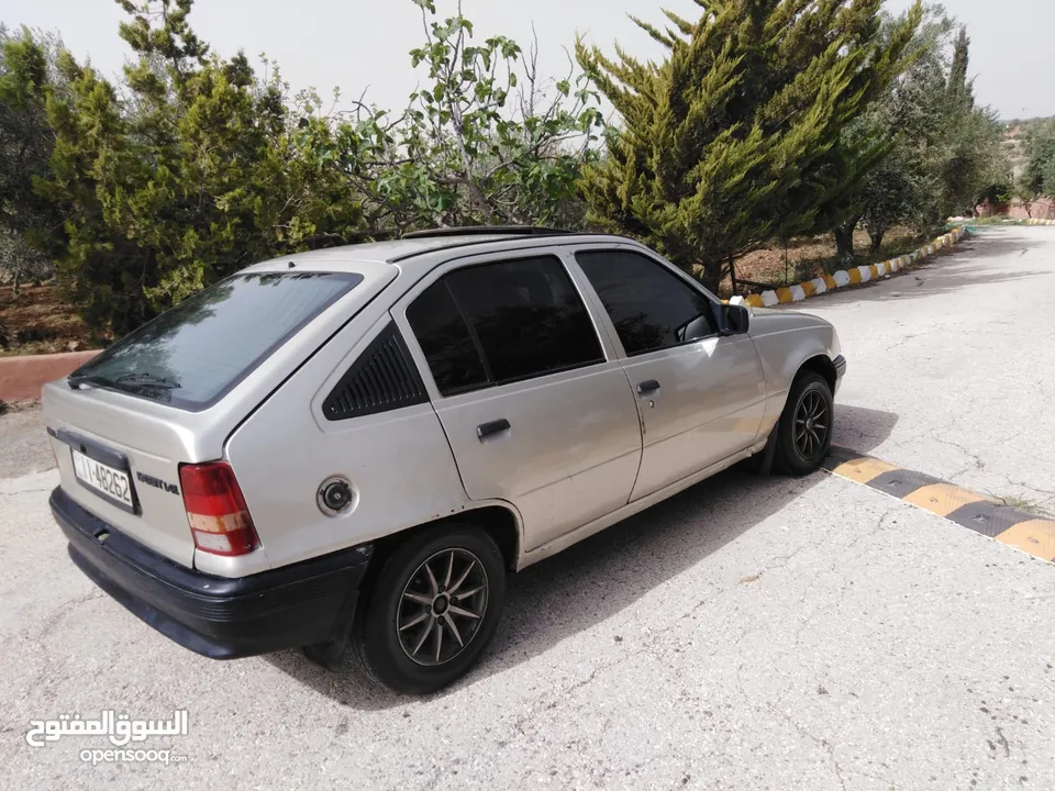 اوبل كاديت موديل 1991 هاتش باك  للبيع
