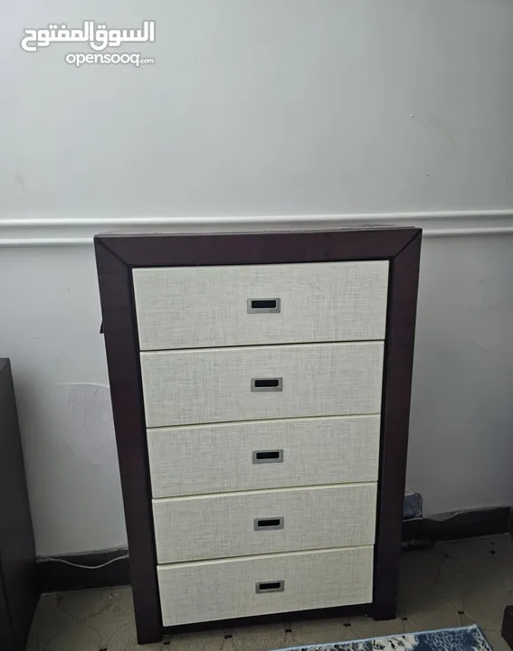 Six piece king size bedset