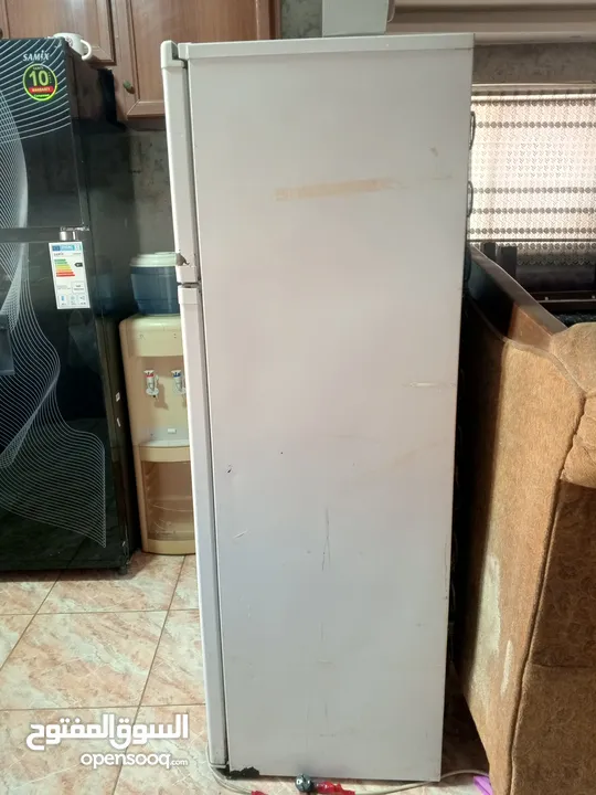 ثلاجه نوع بيكو اصلي بحاله ممتاز