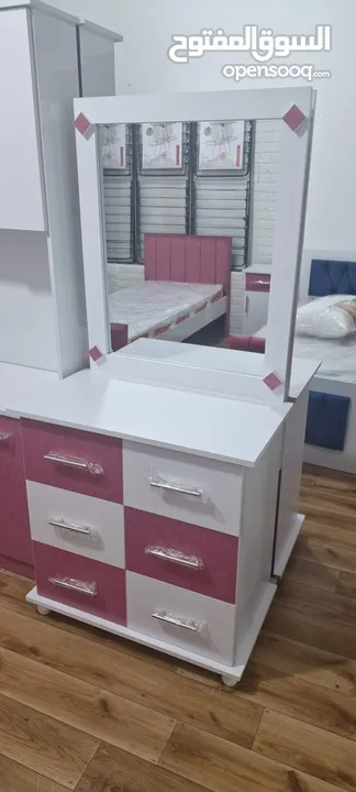 غرف نوم شغل محلي وخشب ساندوش مكونه من 7قطع فرشات طبيه ضغط