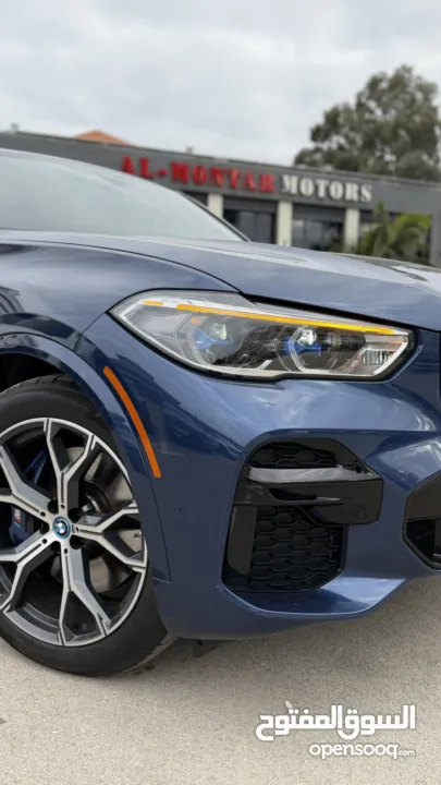 BMW X5 ترخيص 2022 ص محرك 3000 هايبرد plug in/يقطع على الشحنه 80 كيلو متر 399 حصان