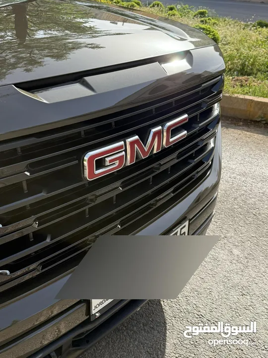 2023 SIERRA 1500 ELEVATION 4WD IN Deep Bronze Metallic Color  Low Millage ( 25,000)  2.7L Turbo