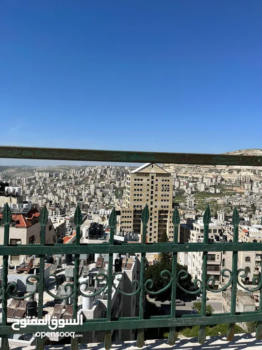 رووف فخم للايجار اليومي - الاسبوعي - الشهري - السنوي  ... متوفر كافة الخدمات