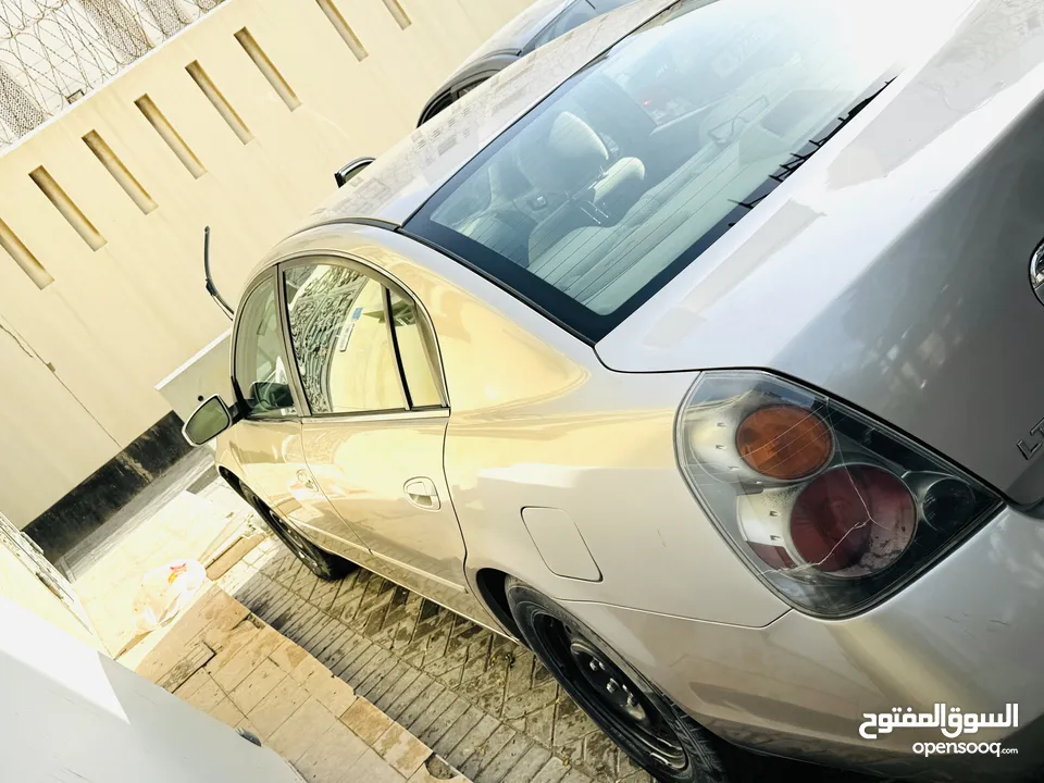 Nissan altima 2006 for sale BHD.999/-