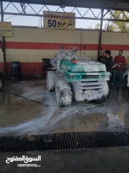 جرافه صغيره كبيرة للايجار يومي او شهري