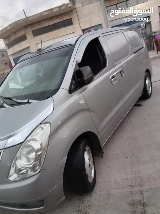 باص هونداي جراند فان للبيع موديل 2014 جير اوتوماتيك