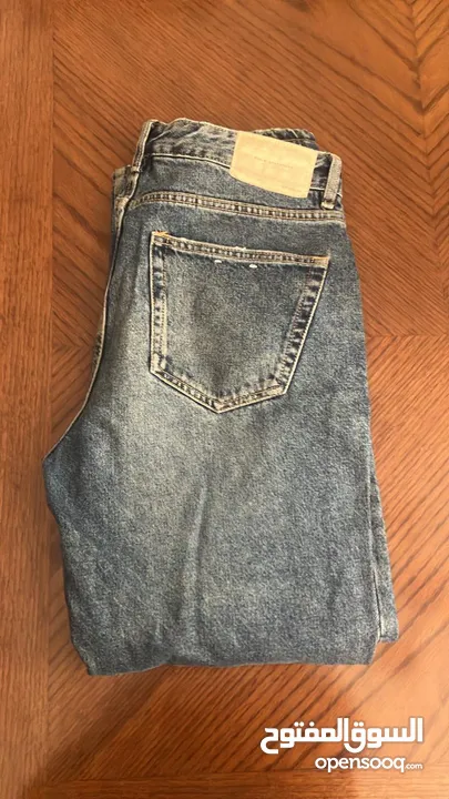 Levi's , Zara, and Pull&Bear Jean's     34......36   ...............