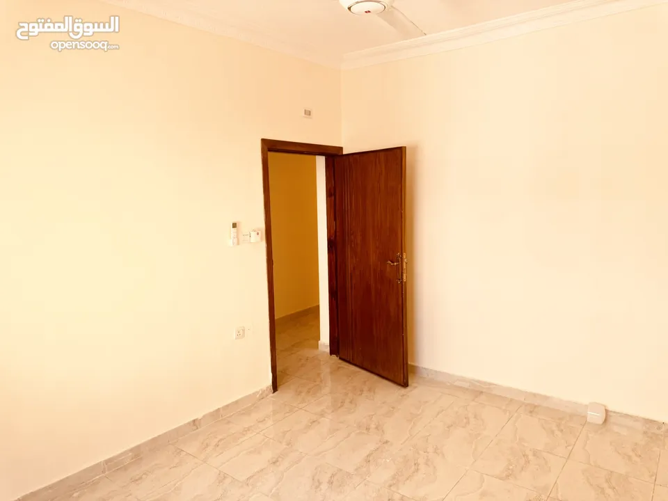 شقه مفروشه
