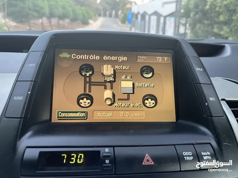 Toyota prius 2005  وارد امريكي مالك وحيد من 2010
