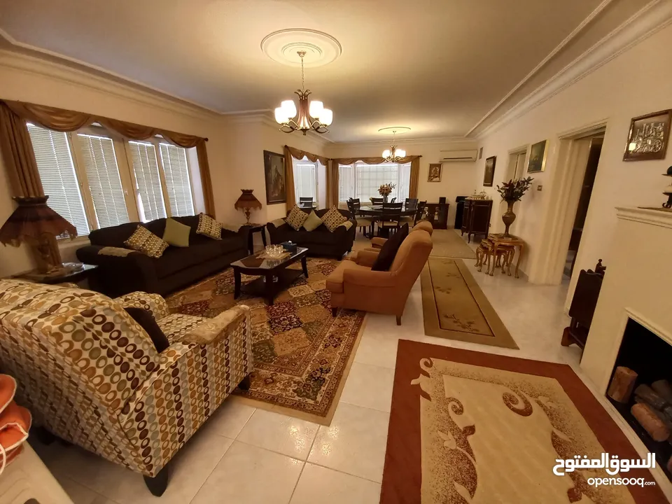 شقة مفروشة للإيجار 320م2 ( Property 17373 ) سنوي فقط