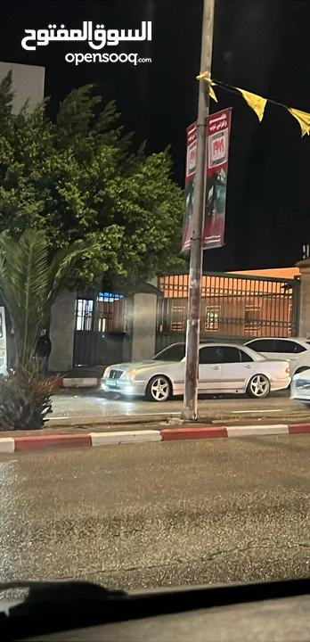 مرسيدس قرش ونص E270