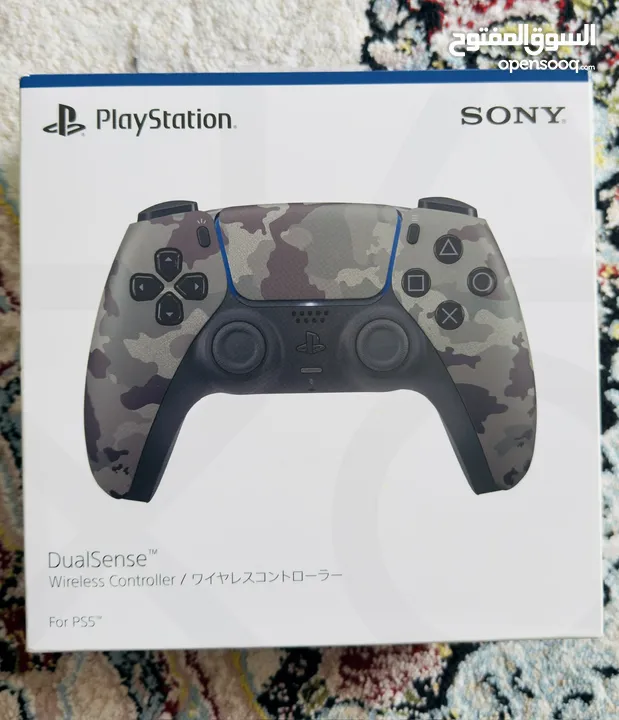 PlayStation 5 controller army color