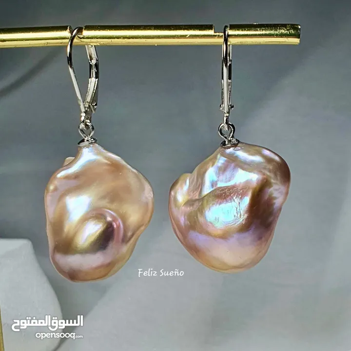 Natural Freshwater Pearls & Semi-precious Gemstone