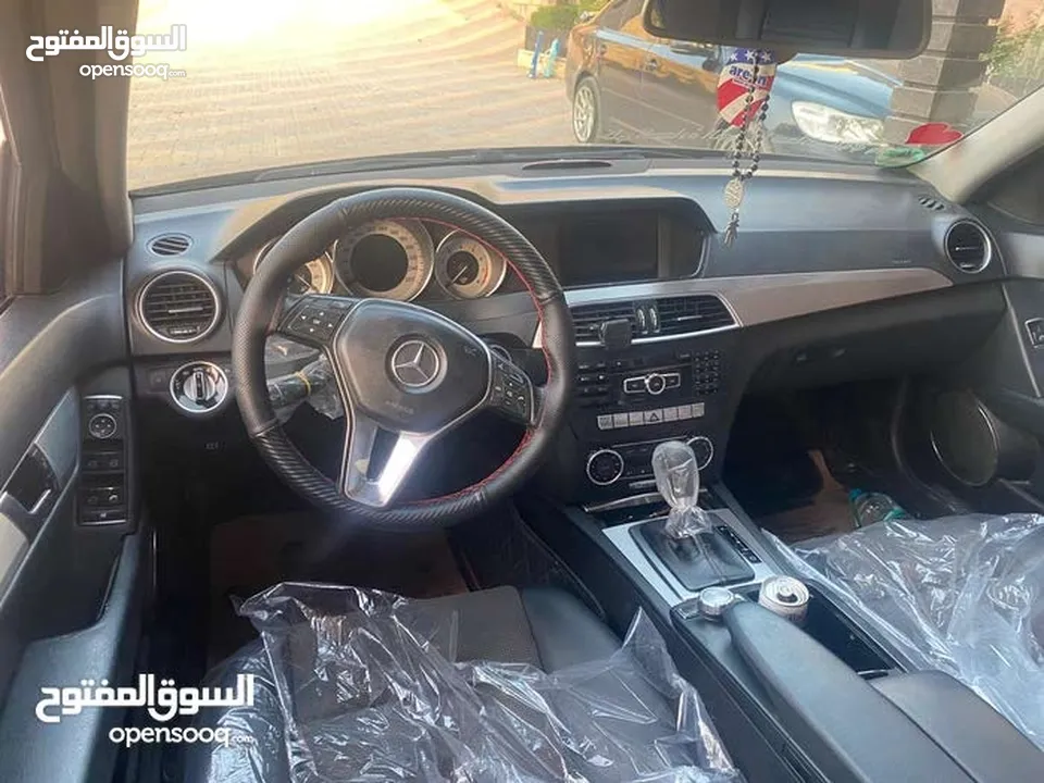 مرسيدسC200