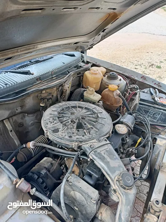 سيارة اوبل كاديت ستيشن بحالة جيدة للبيع .