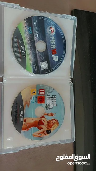 بلاي ستيشن 3 سليم بحاله ممتازه بفتح يوتيوب مع جاتا 5 وفيفا 16 وماين كرافت مع السماعه للبيع