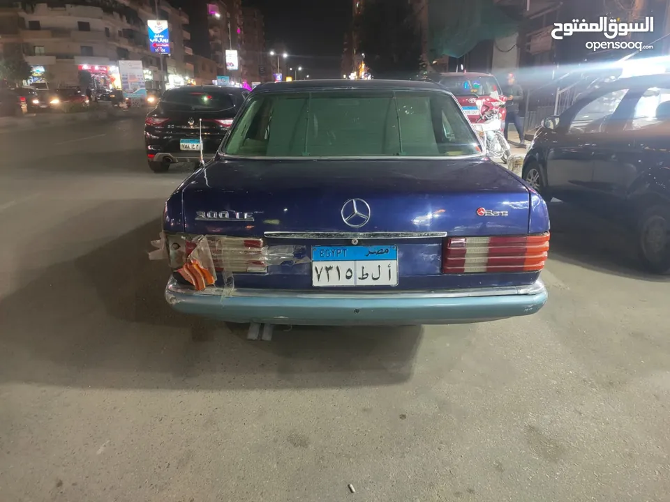 مرسيدس بنز E 300