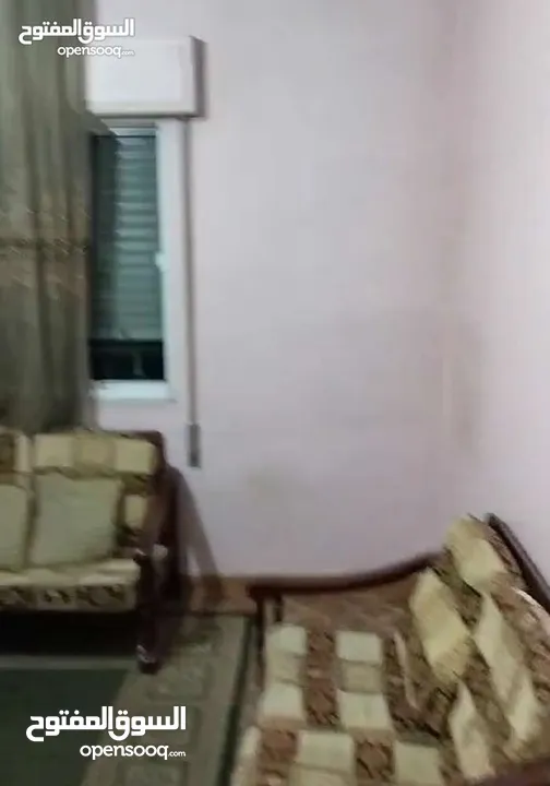 يوجد شقتين شبة ارضي وارضي سوبر ديلوكس