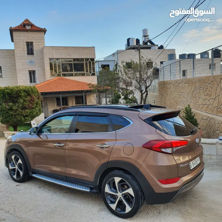 هونداي توسان مواصفات 2023 فل الفل كامل الإضافات مسكر مع فتحة بنورما