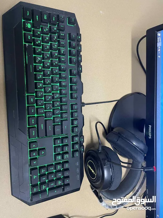 للبيع جهاز كمبيوتر PC Gaming