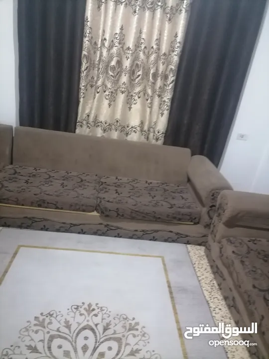 طقم سعودي كورنر لون بني خشب لاتي